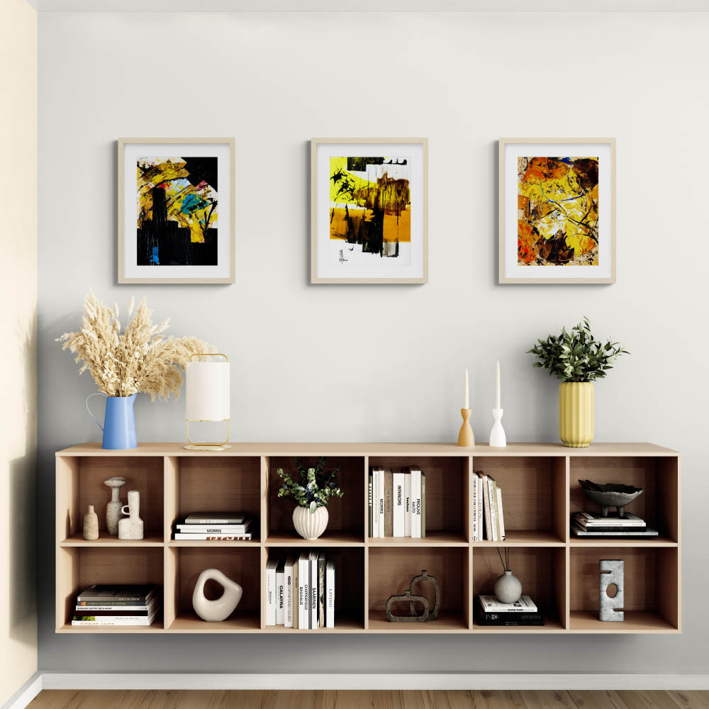 tableau abstrait contemporain dans un intérieur chaleureux avec mobilier en bois